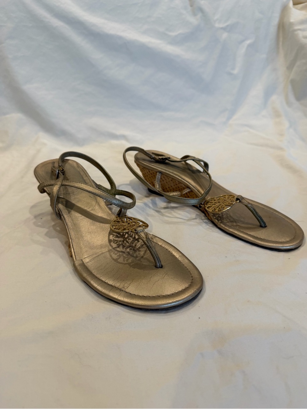 Lilly Pulitzer Metallic Gold T-Strap Logo Sandals